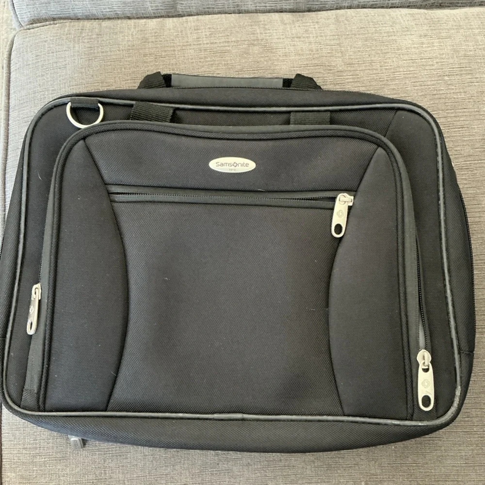 Samsonite Black Laptop Bag for Men